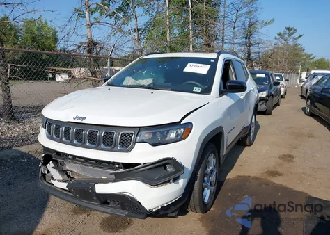 2023 Jeep Compass Latitude Lux Fwd from USA, damaged, VIN 3C4NJDFN9PT521504